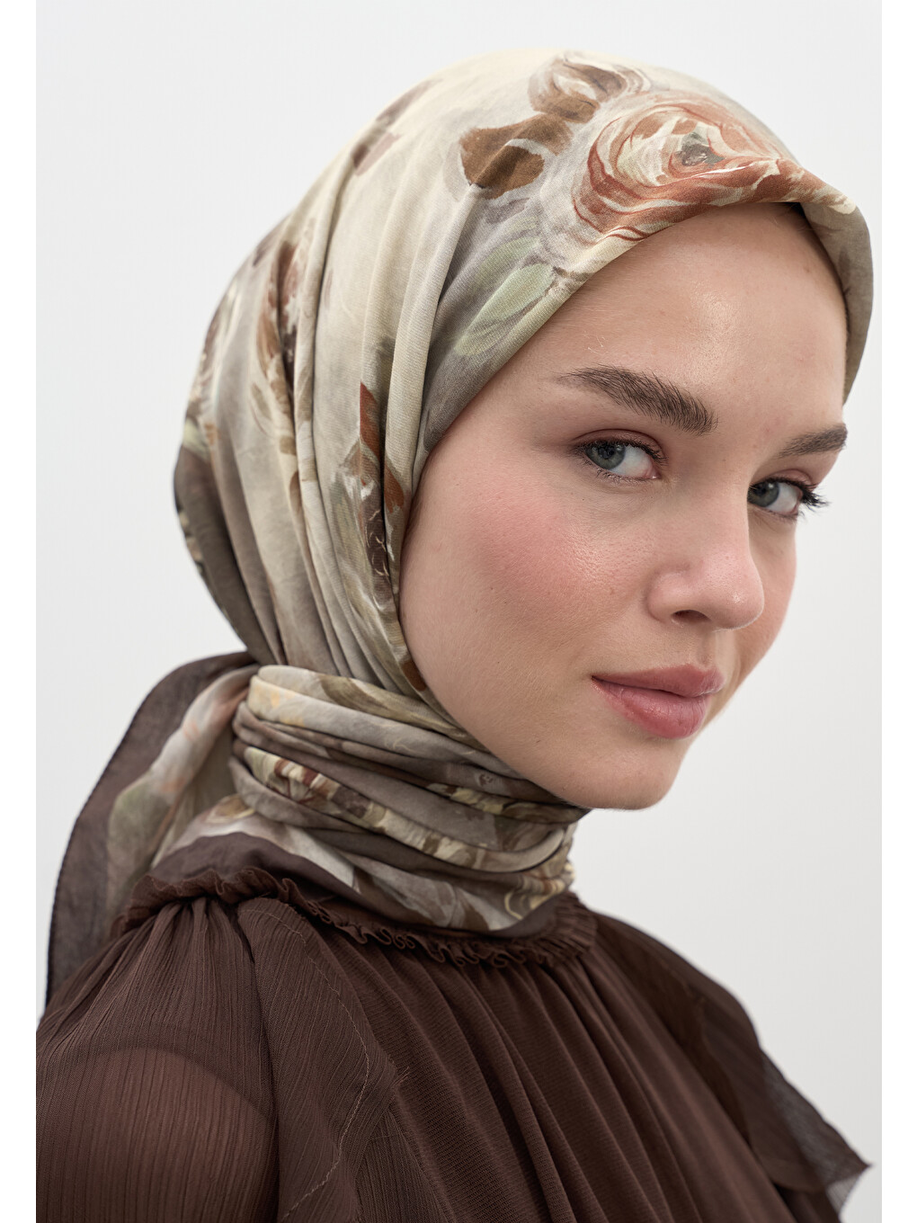 Kahverengi Marıelle Desen Pamuklu Viskon Eşarp Kahve-3