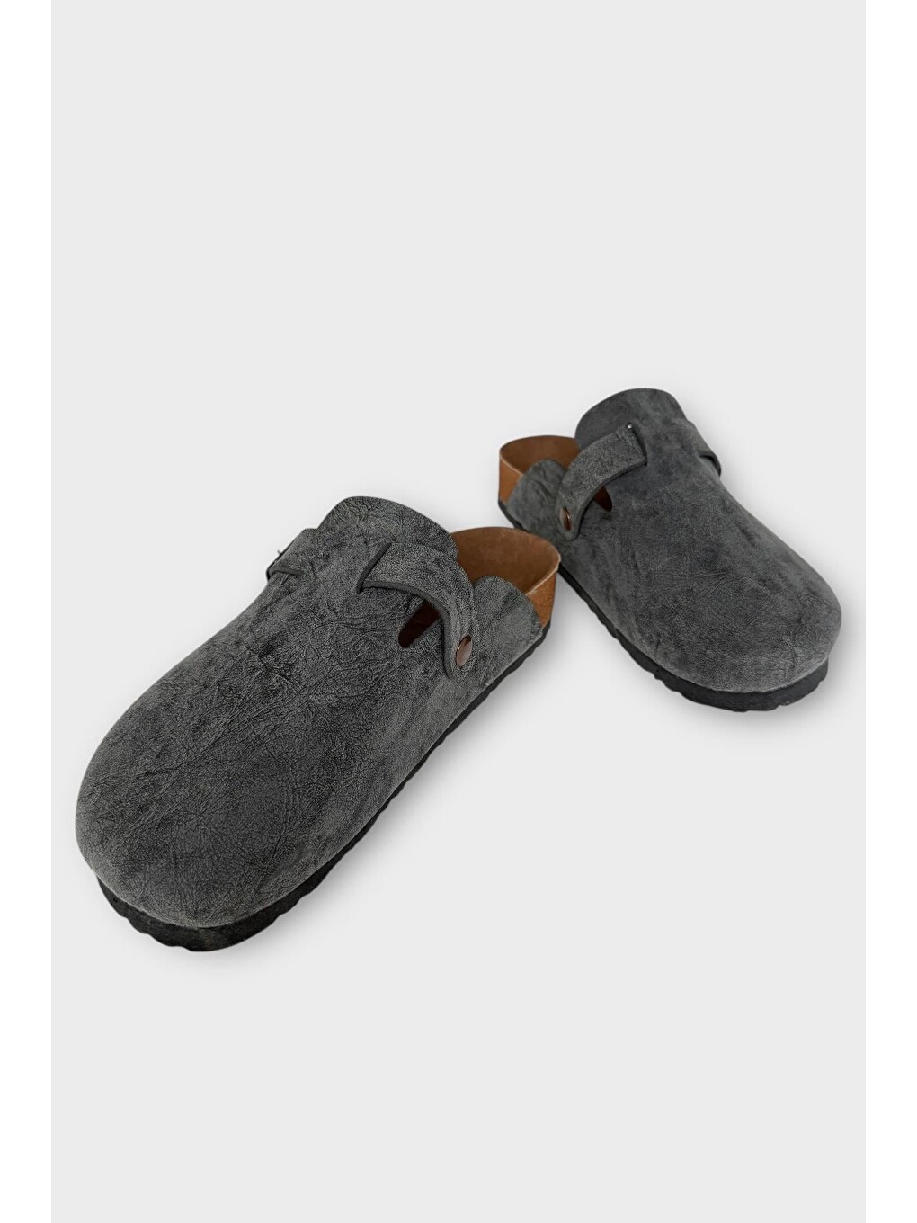 Gri Unisex Toka Detaylı Mantar Anatomik Tabanlı Terlik Füme-4
