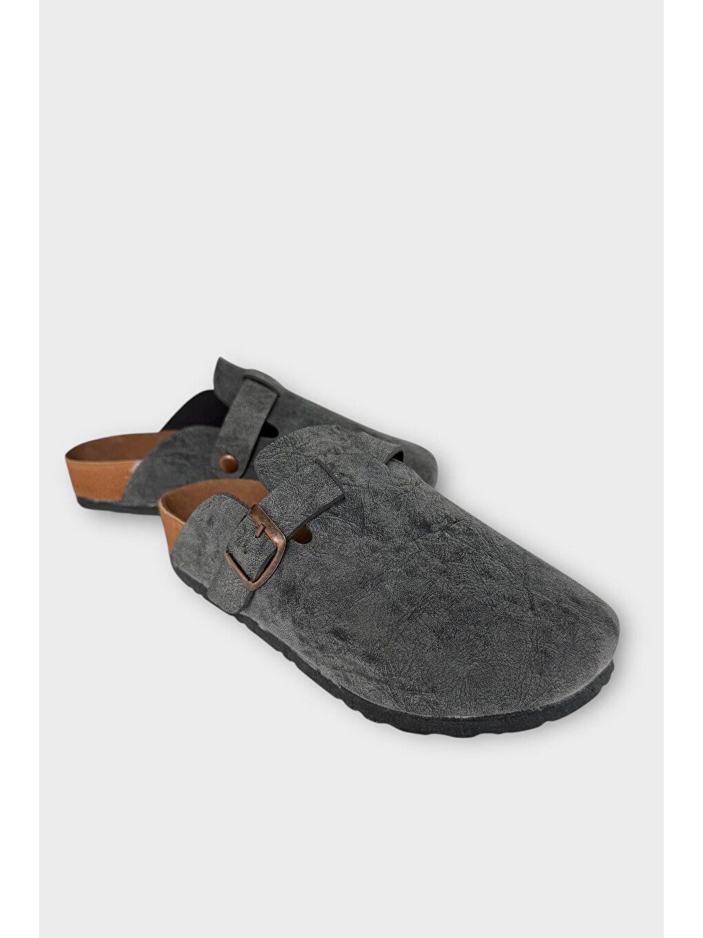 Gri Unisex Toka Detaylı Mantar Anatomik Tabanlı Terlik Füme-3