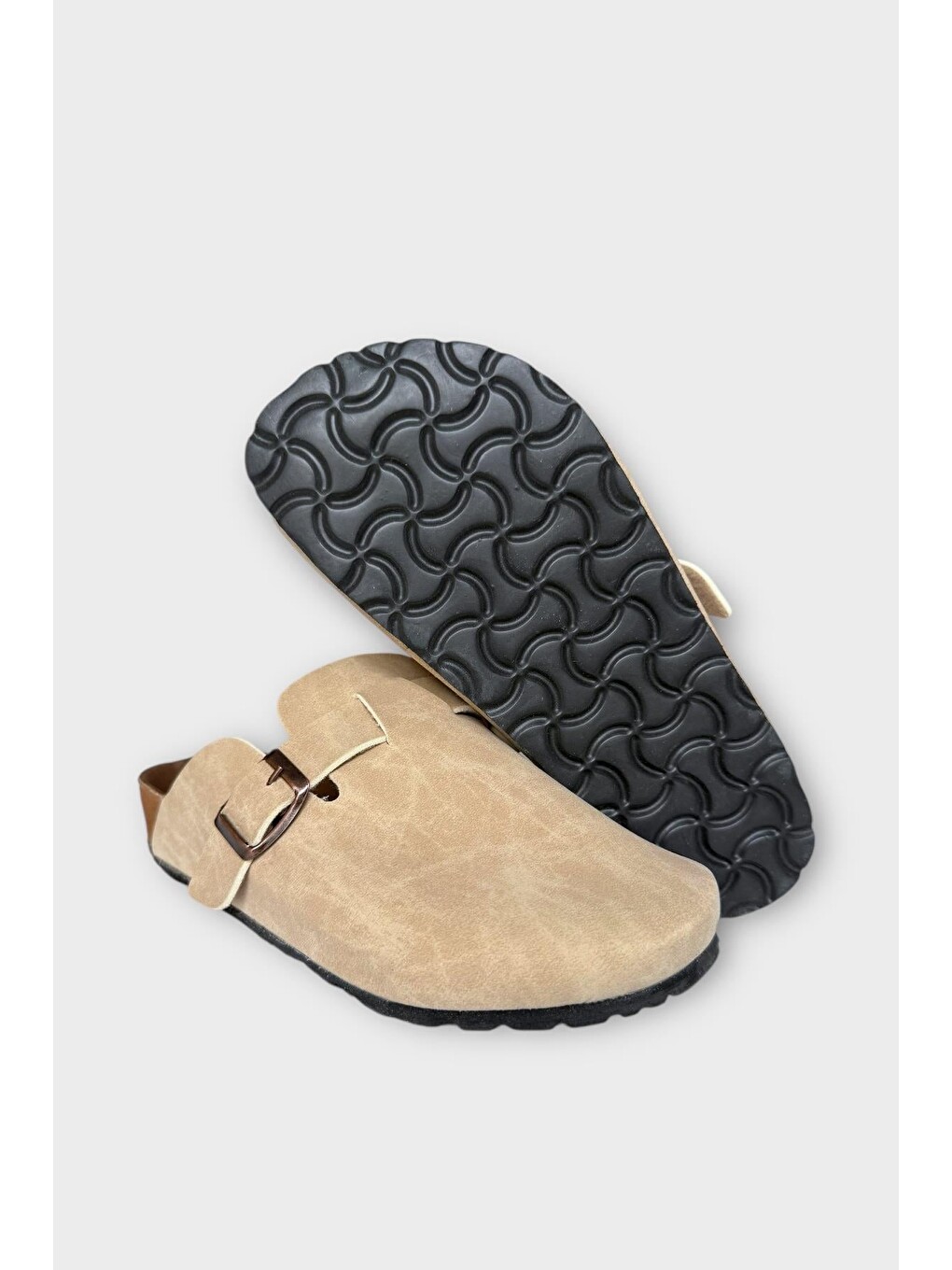Unisex Toka Detaylı Mantar Anatomik Tabanlı Terlik Bej - Siyah-9