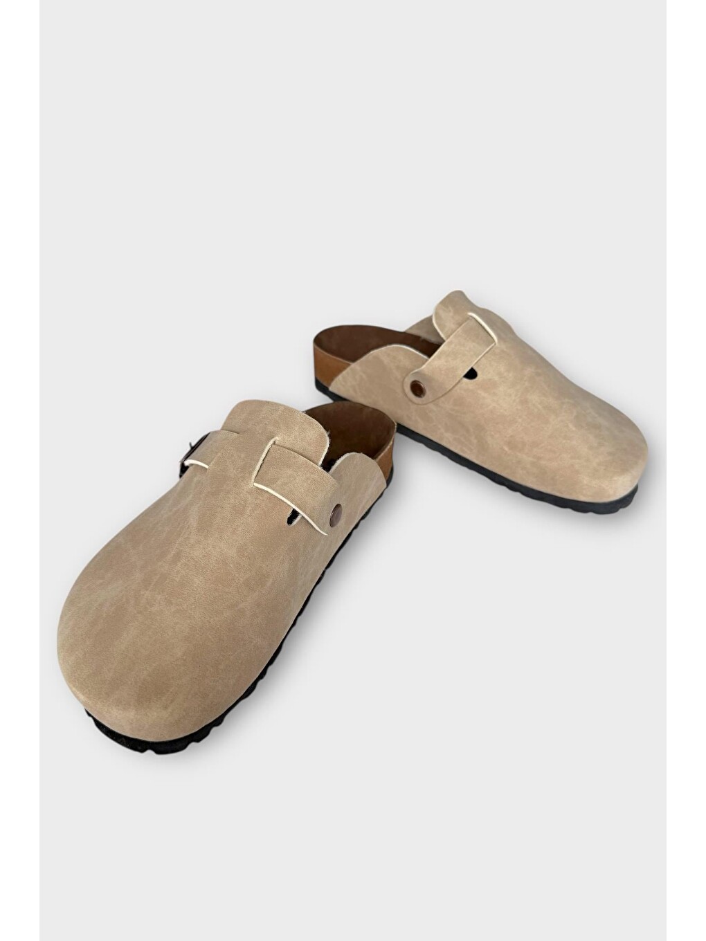 Unisex Toka Detaylı Mantar Anatomik Tabanlı Terlik Bej - Siyah-6