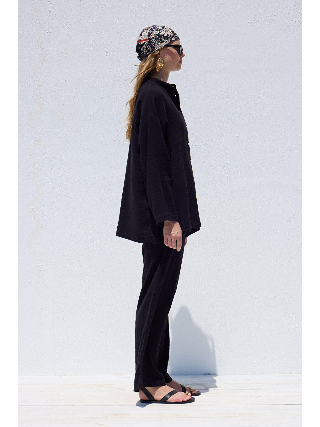 Geniş Kol Müslin Gömlek Siyah-4