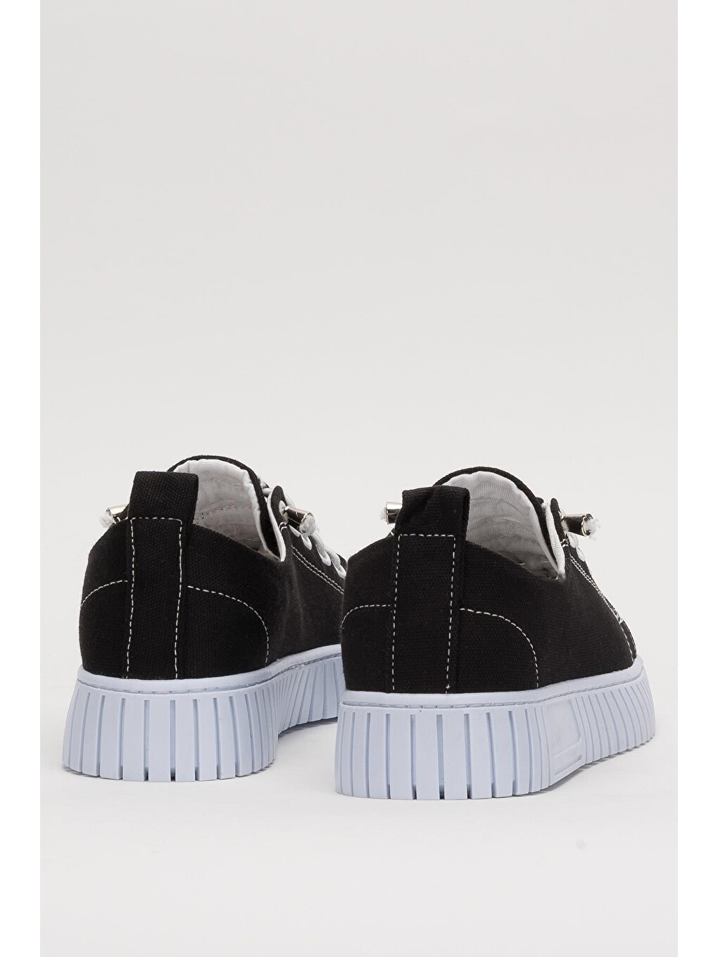 Unisex Kolay Giyilebilir Lastik Bağcıklı Spor Keten Sneaker Ayakkabı Siyah - Beyaz-3