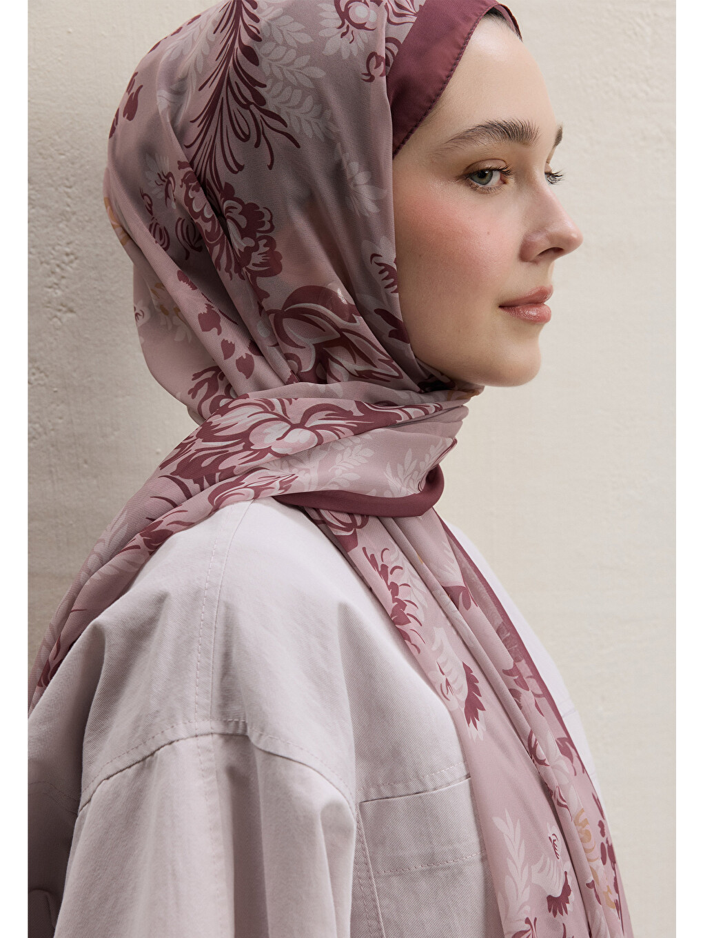 Pembe Rosella Desen İpek Krep Şal Gülkurusu-2