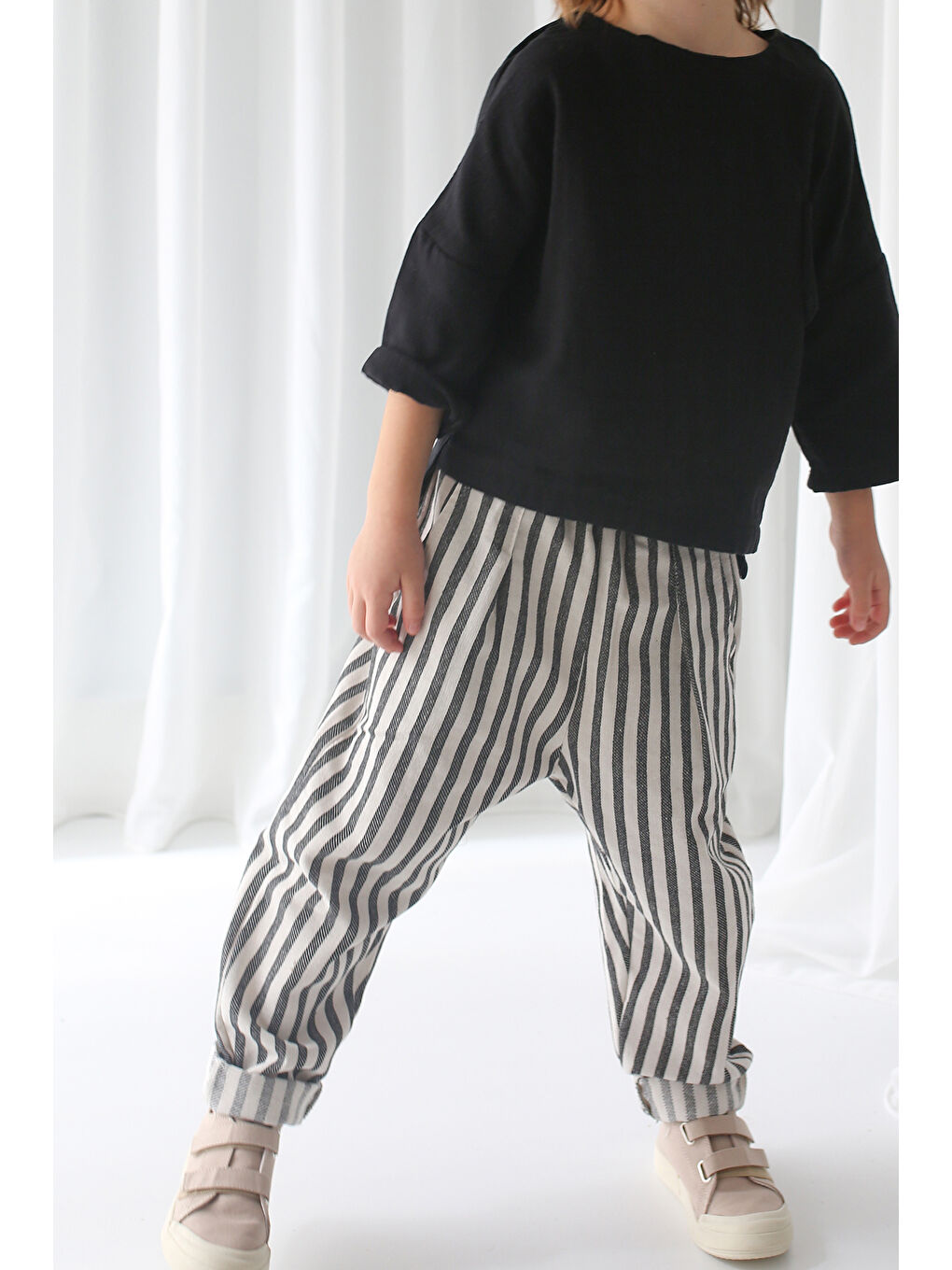 Bej 2'li Müslin Arkadan Düğmeli Gömlek ( Siyah ve Vizon )-1