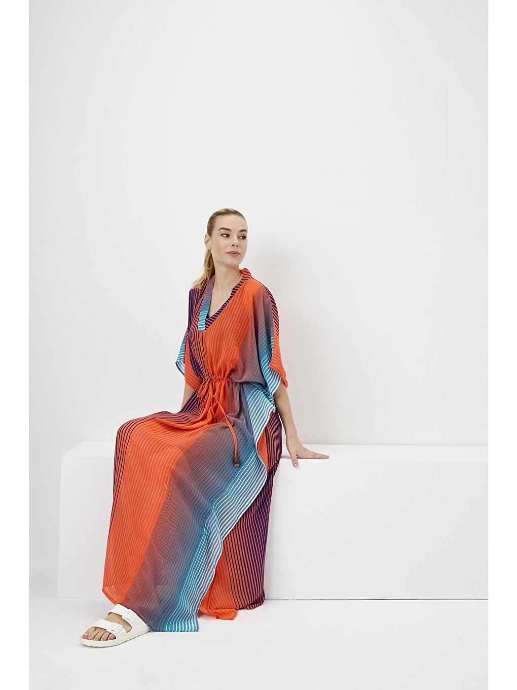 Renkli Çizgili Turuncu Uzun Pareo 2940-6