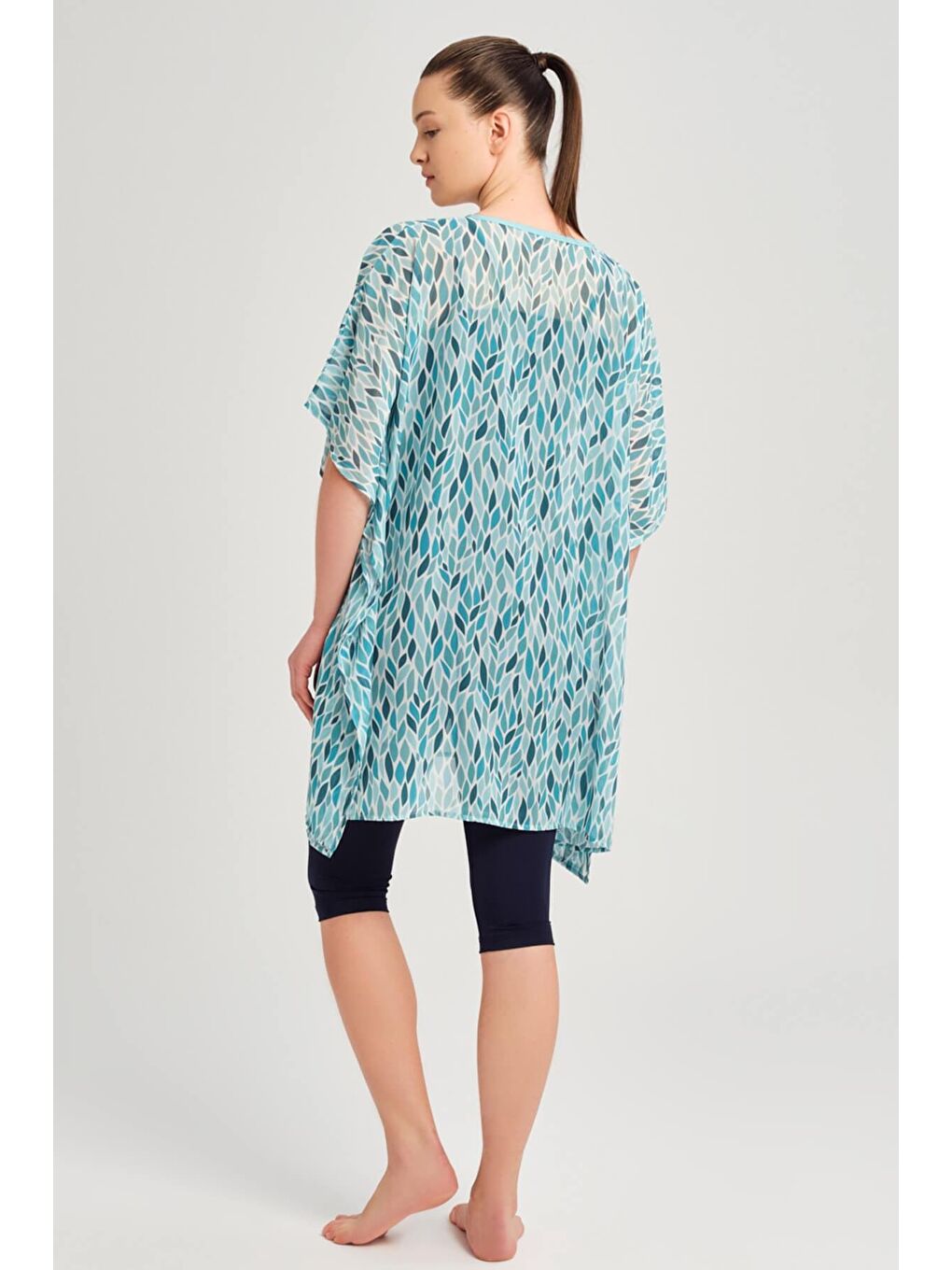 Yaka Bağlama Detaylı Yeşil Kısa Pareo 4051-2