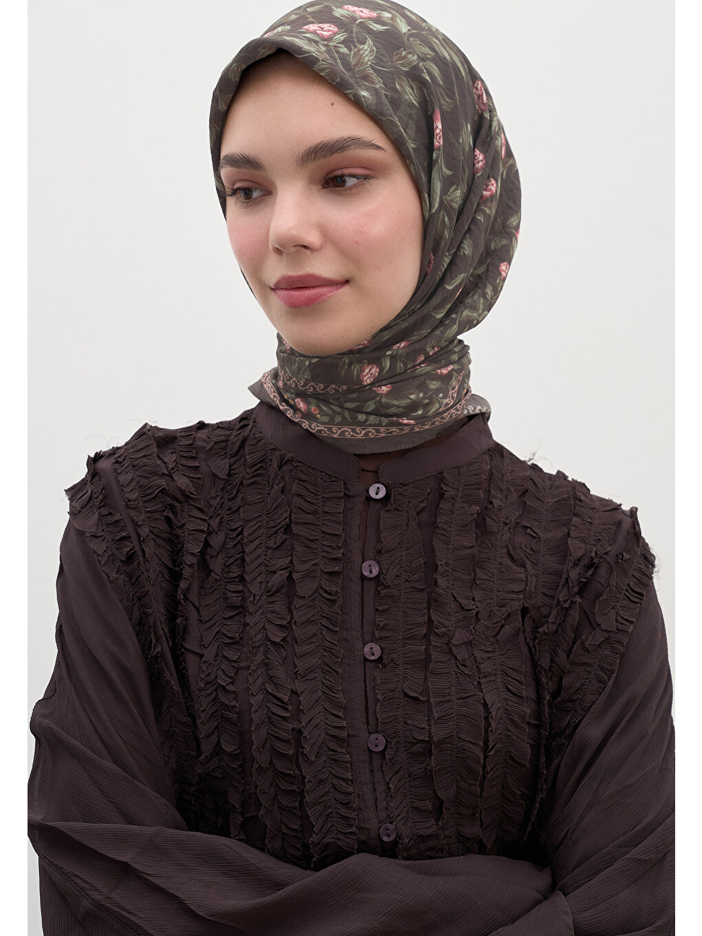 Sarı Leana Desen Pamuklu Viskon Eşarp Çikolata Kahve-1