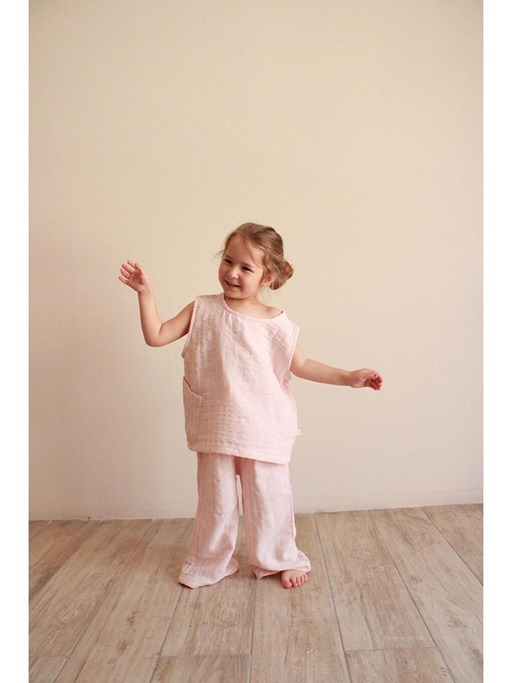 Pembe Çizgili Asimetrik Cepli Müslin Takım-2