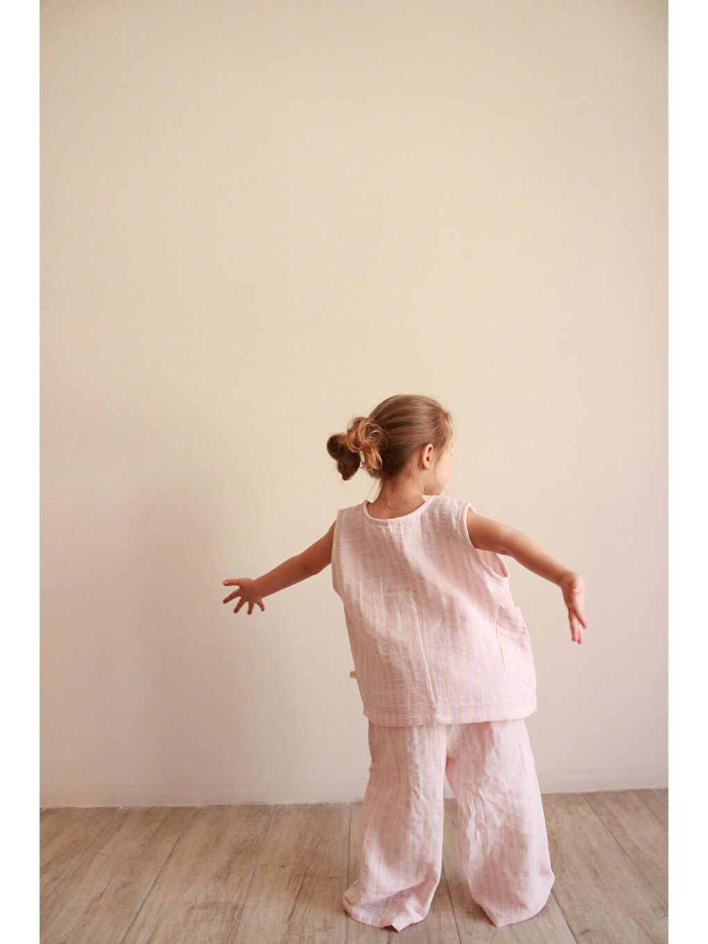 Pembe Çizgili Asimetrik Cepli Müslin Takım-8