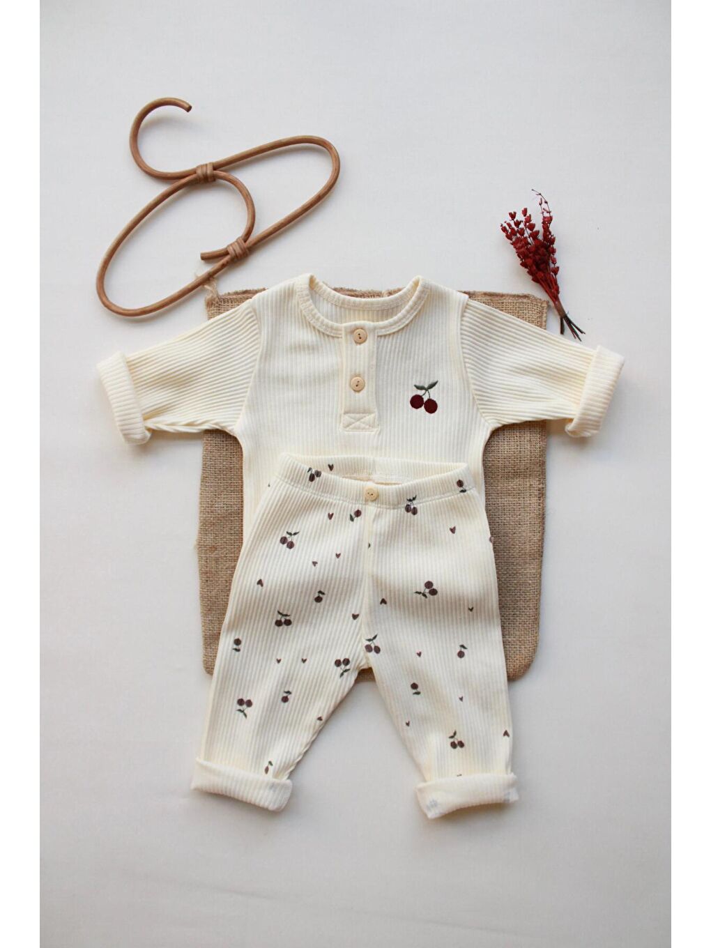 Ekru Kiraz Nakışlı Mona Serisi Uzun Kollu Body Tayt Set-2