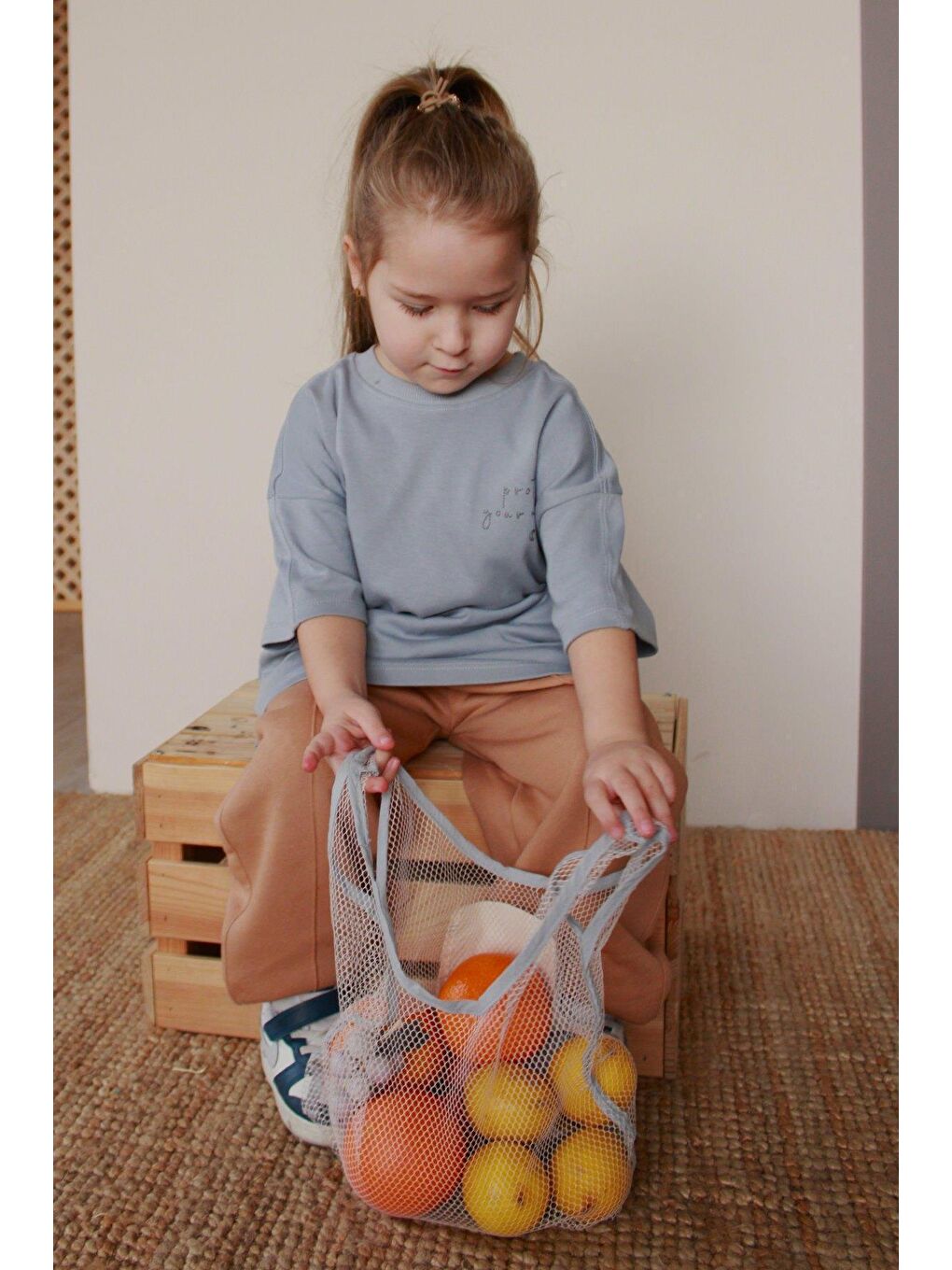 Açık Gri Nakışlı Oversize T-shirt-4