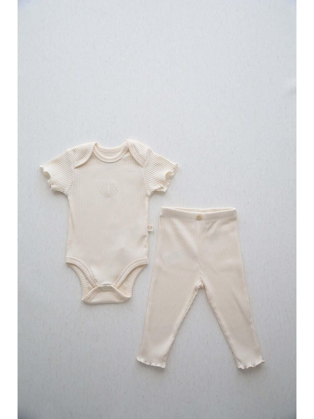 Ekru Deniz Kabuğu Nakışlı Fitilli Kısa Kollu Body Tayt Set-7