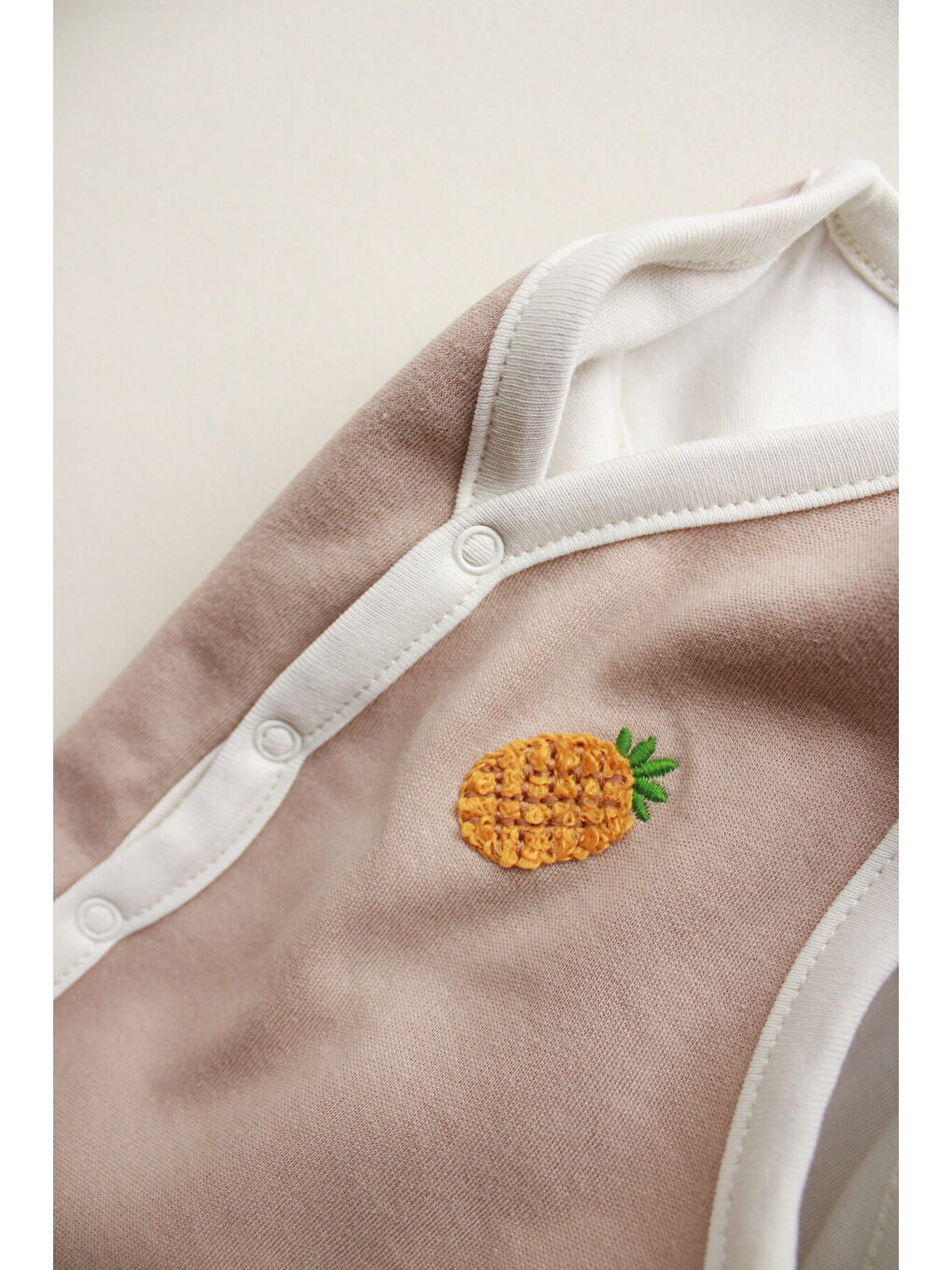 Bej Ananas Nakışlı Çift Taraflı Yelek-6