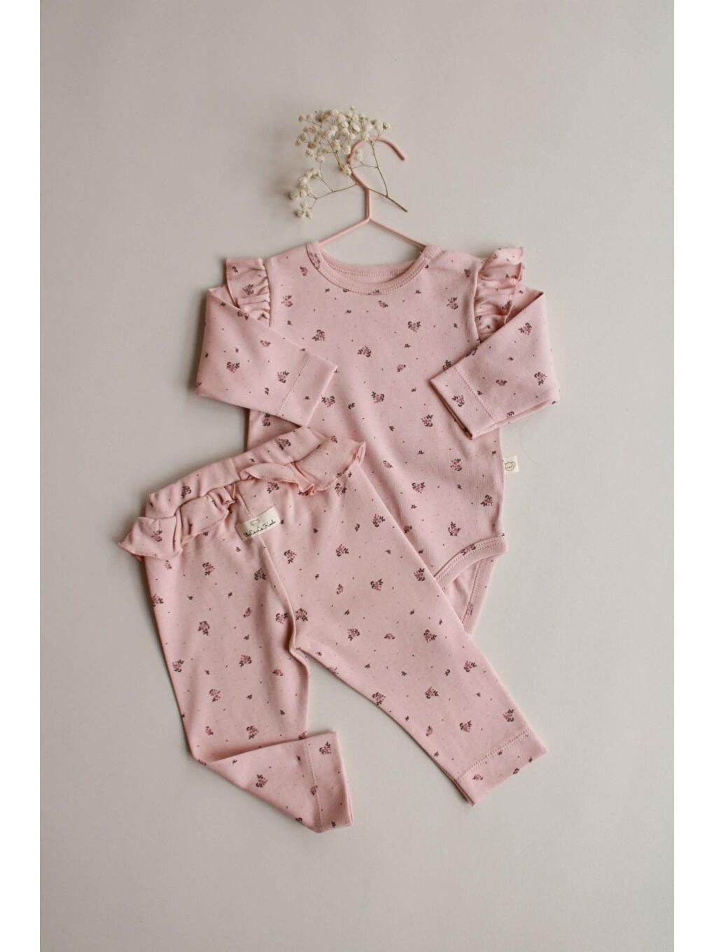 Bej Gül Baskılı Fırfırlı Body Tayt Takım-6