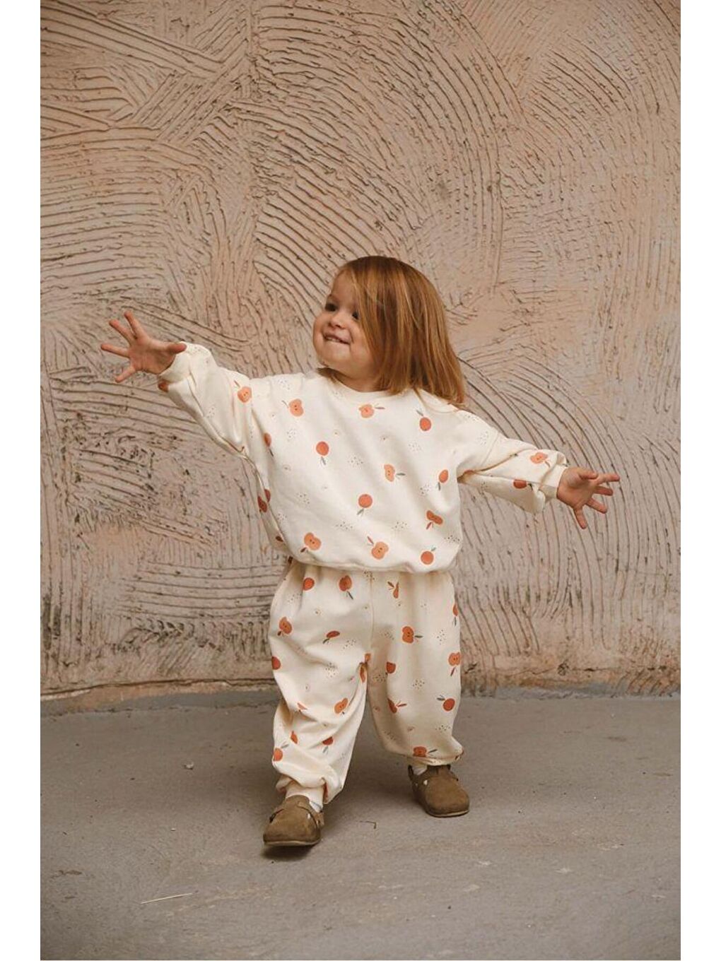 Turuncu Elma Baskılı Eşofman Takımı-3