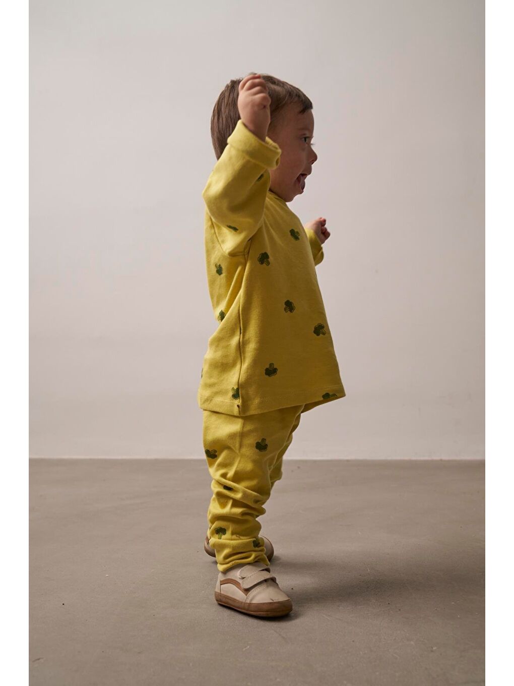 Ekru Brokoli Baskılı Bebek Alt Üst Takım-10