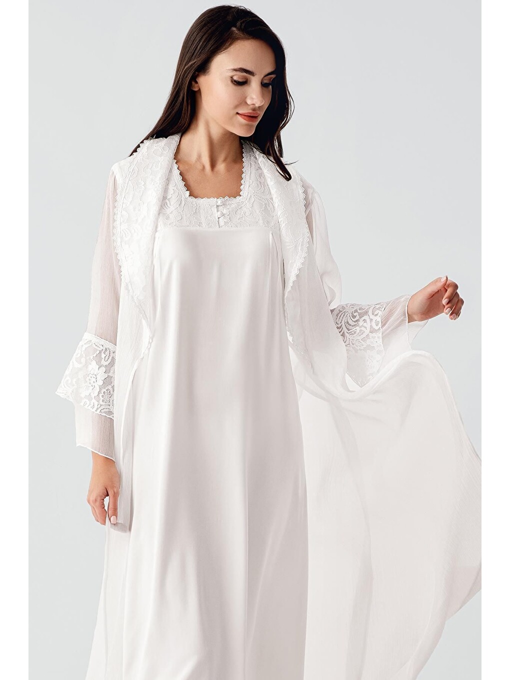 Ekru Elegant Dokuma Dantelli Viskoz Sabahlık Gecelik Takım Bn03-5