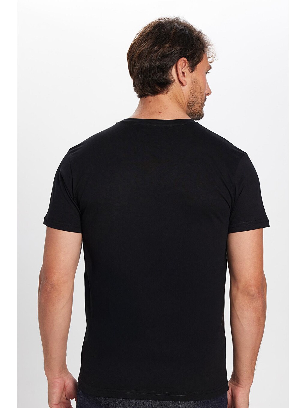 Erkek Slim Fit Dar Kesim %100 Pamuk Yumuşak Dokulu Siyah V Yaka Tişört-4