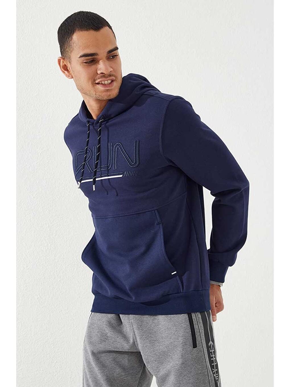 İndigo Yazı Nakışlı Standart Kalıp Kapüşonlu Erkek Hoodie - 87887