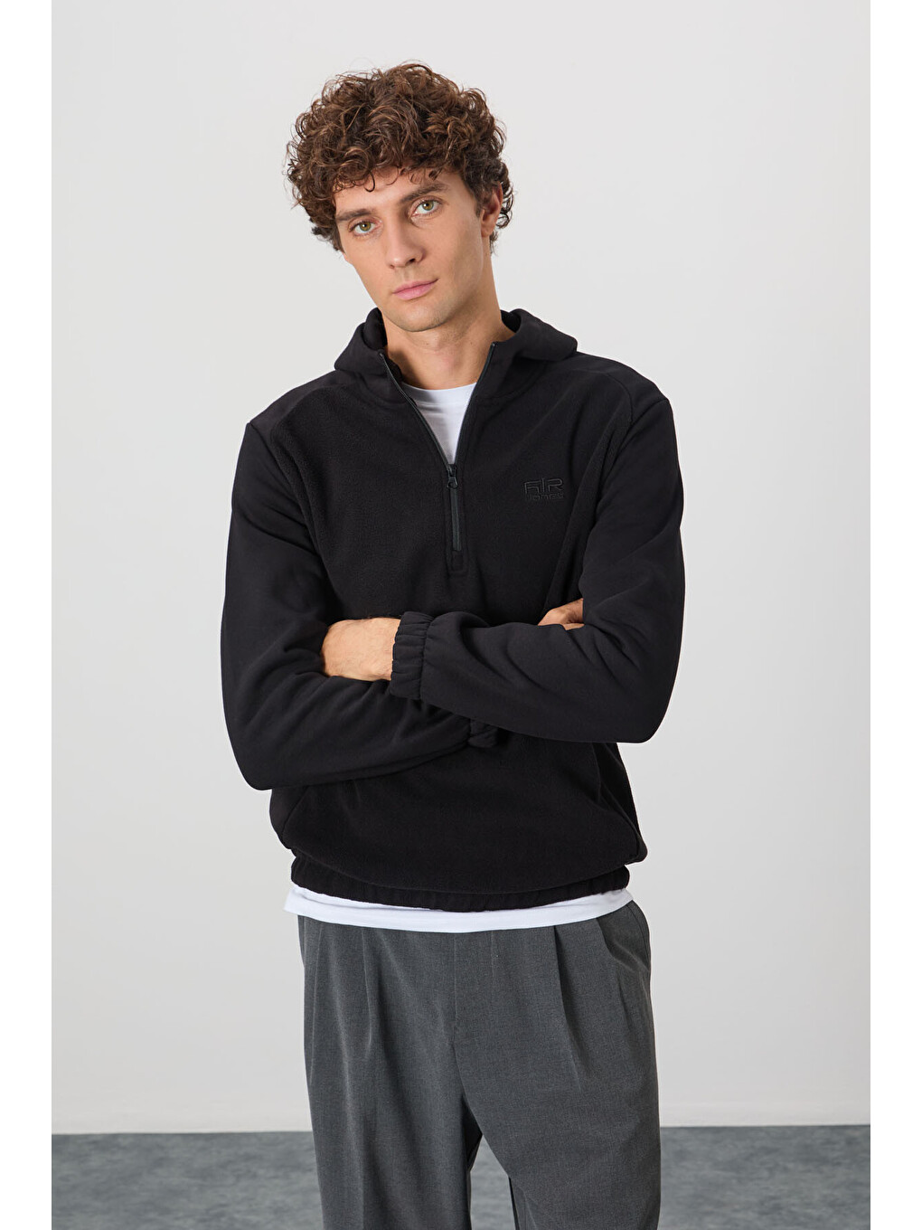 Siyah Yarım Fermuarlı Kapüşonlu Renk Bloklu Standart Kalıp Polar Erkek Hoodie - 88300-3