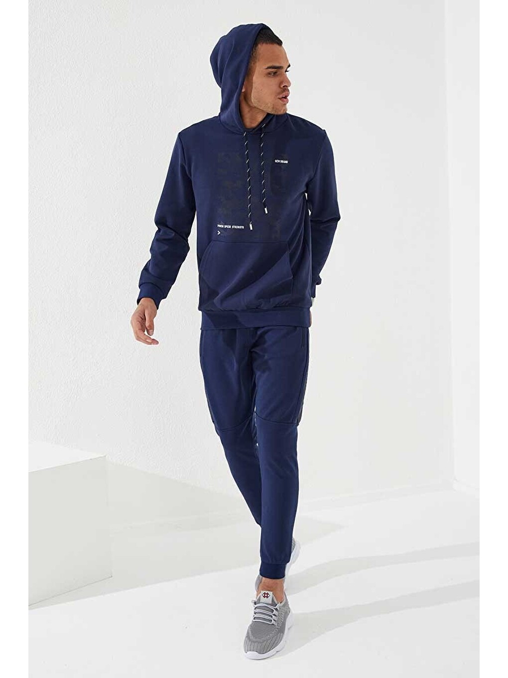 İndigo Kamuflaj Desen Baskılı Standart Kalıp Kapüşonlu Erkek Hoodie - 87884-1
