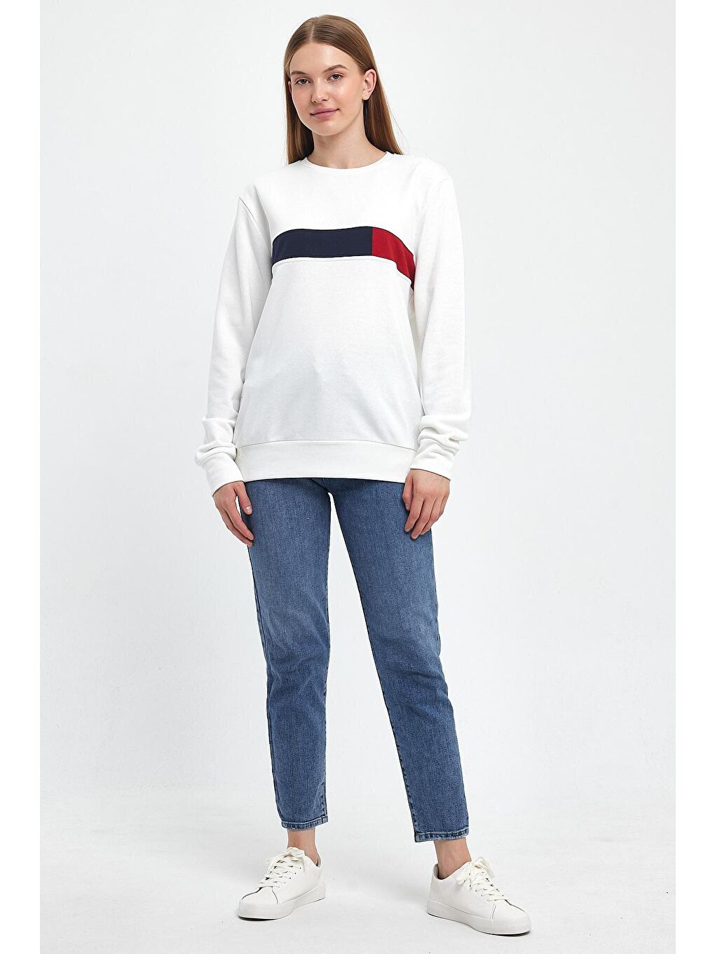 Ekru Kadın Bisiklet Yaka Rahat Kalıp 3 iplik Kalın Garnili Sweatshirt SPR24SWK35-2