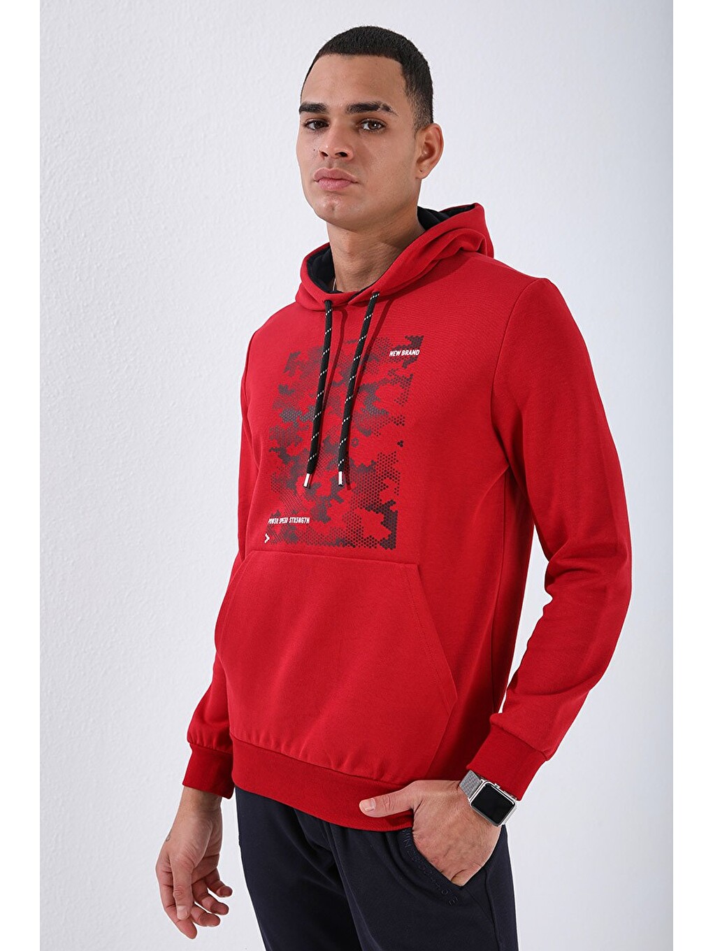 Kırmızı Kamuflaj Desen Baskılı Standart Kalıp Kapüşonlu Erkek Hoodie - 87884-2