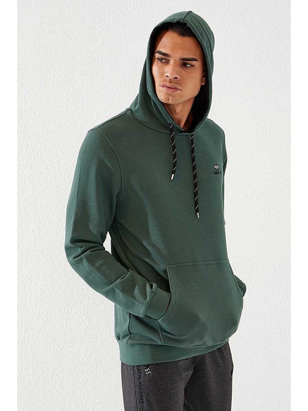 Yeşil Kanguru Cep Standart Kalıp Kapüşonlu Erkek Hoodie - 87872-4