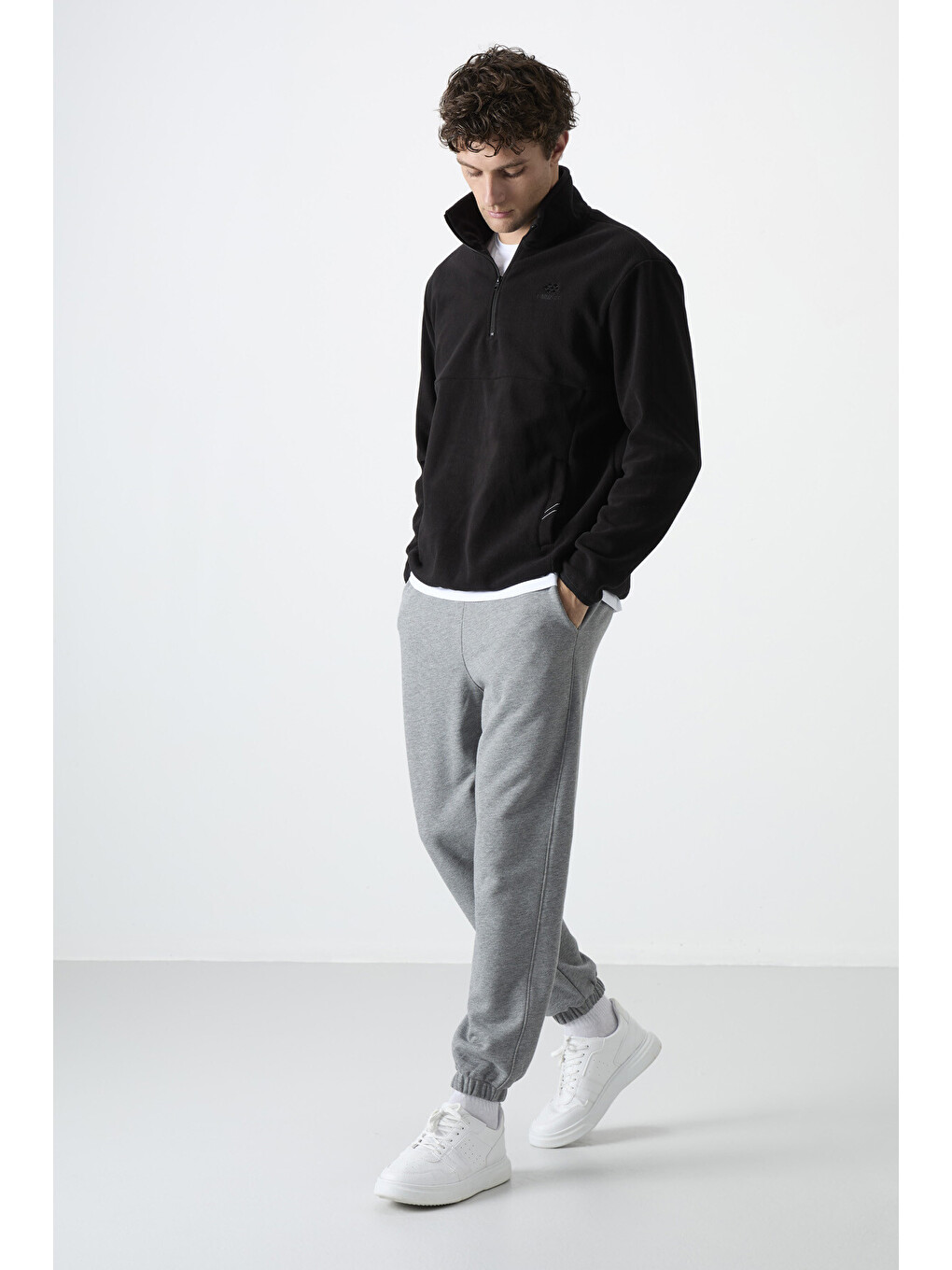 Siyah Yarım Fermuarlı Sweatshirt Slim Fit Dik Yaka Erkek Polar - 87891-3