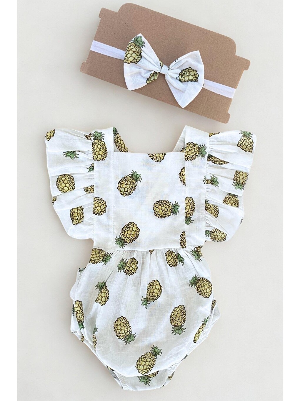 Kız Bebek Beyaz Ananas Desenli Pamuklu Salopet Bandana Takım-2