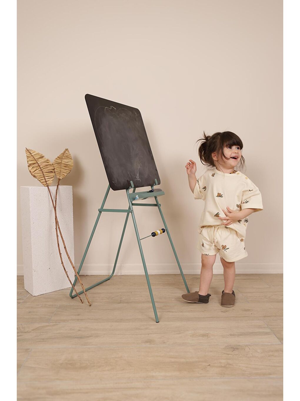 Bej Zeytin Baskılı Şortlu Takım-2