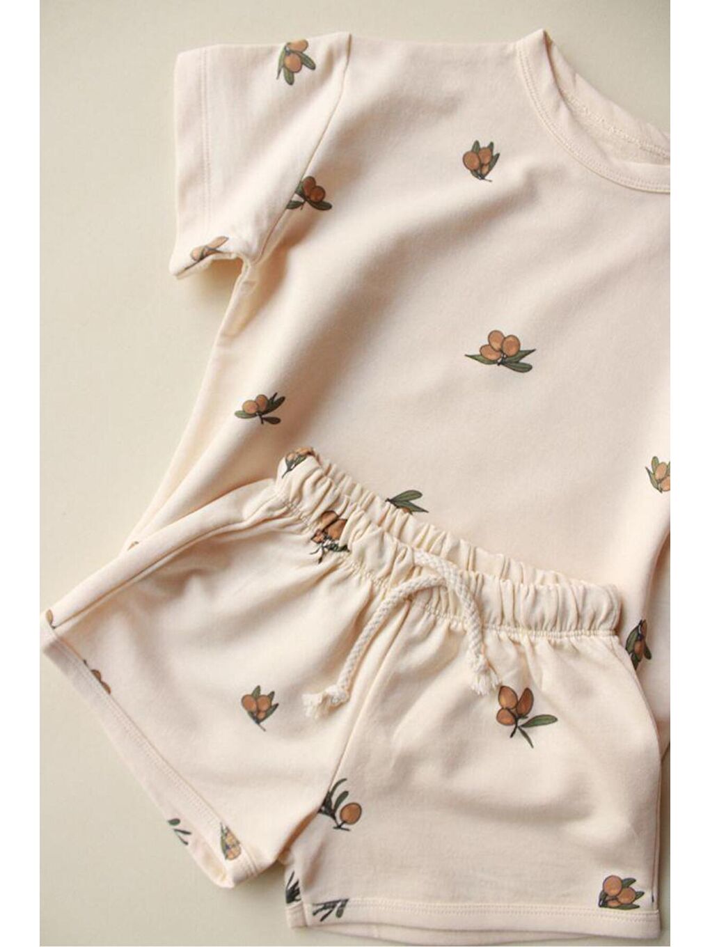 Bej Zeytin Baskılı Şortlu Takım-7