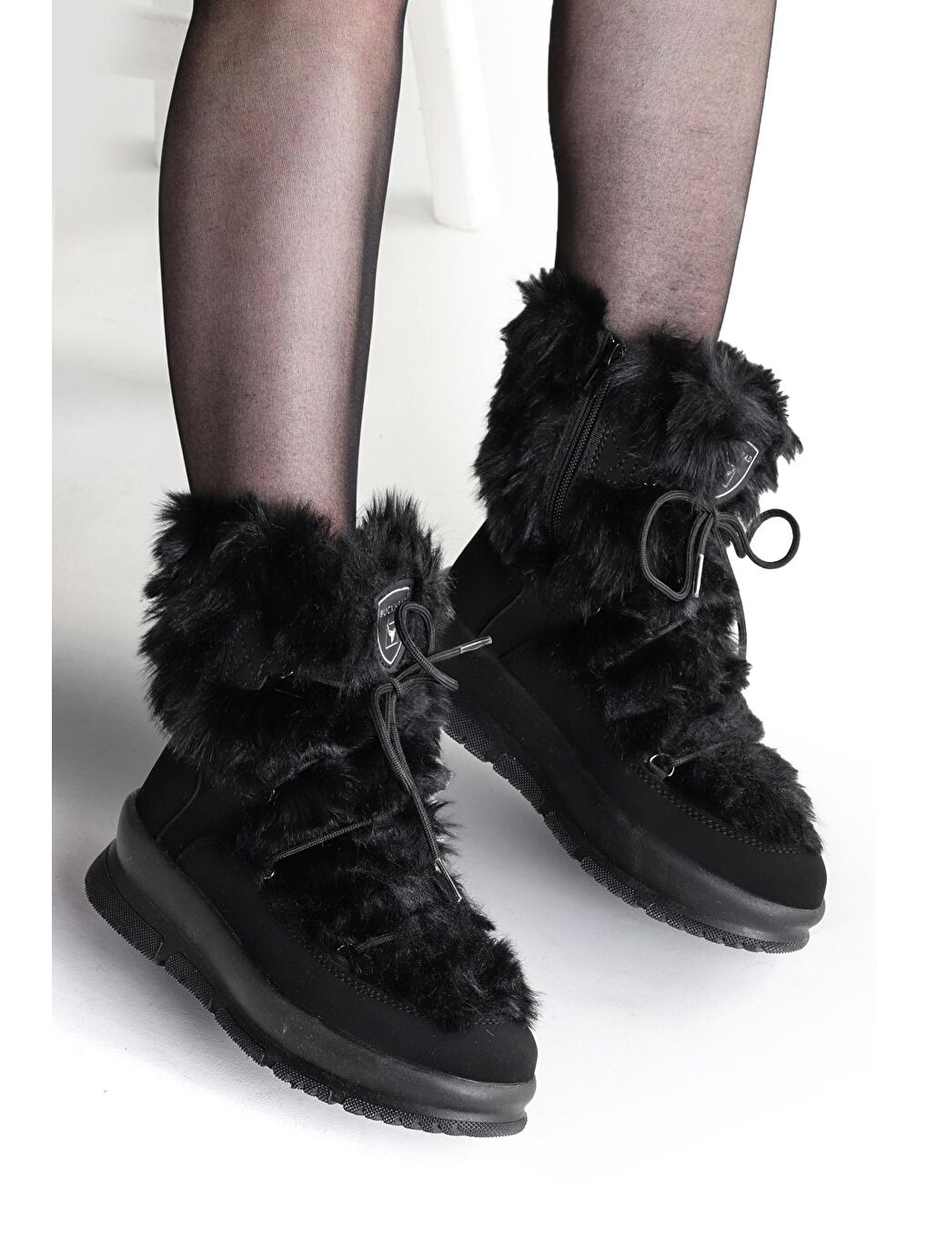 Siyah Irina Su Geçirmez Fermuarlı Kadın Bot Ayakkabı 1111-1