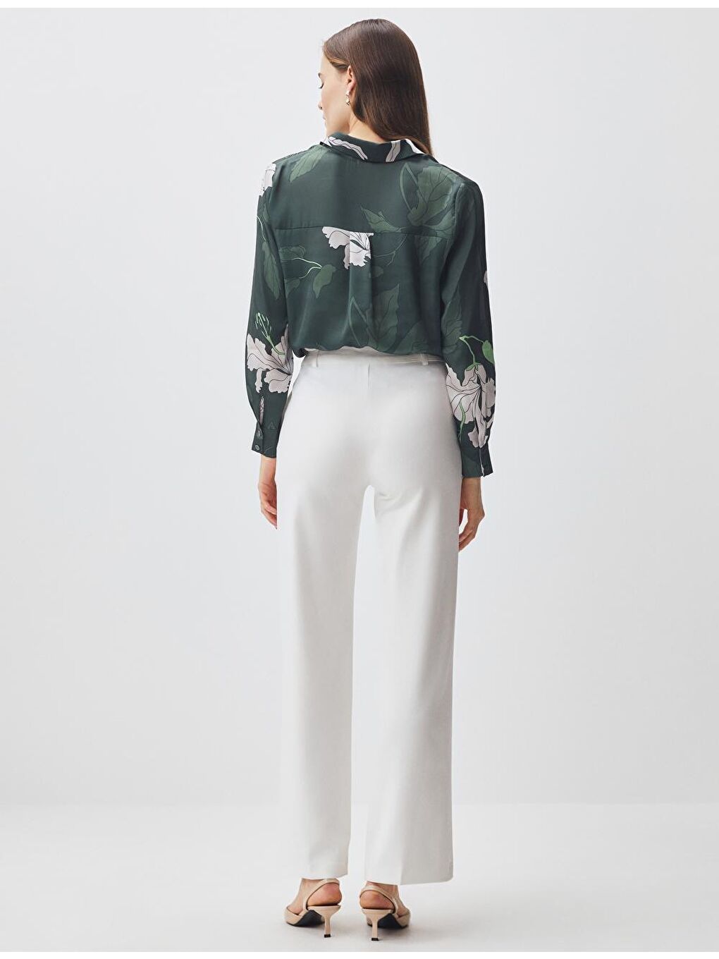 Beyaz Yüksek Bel Bol Paça Cepli Pantolon-5