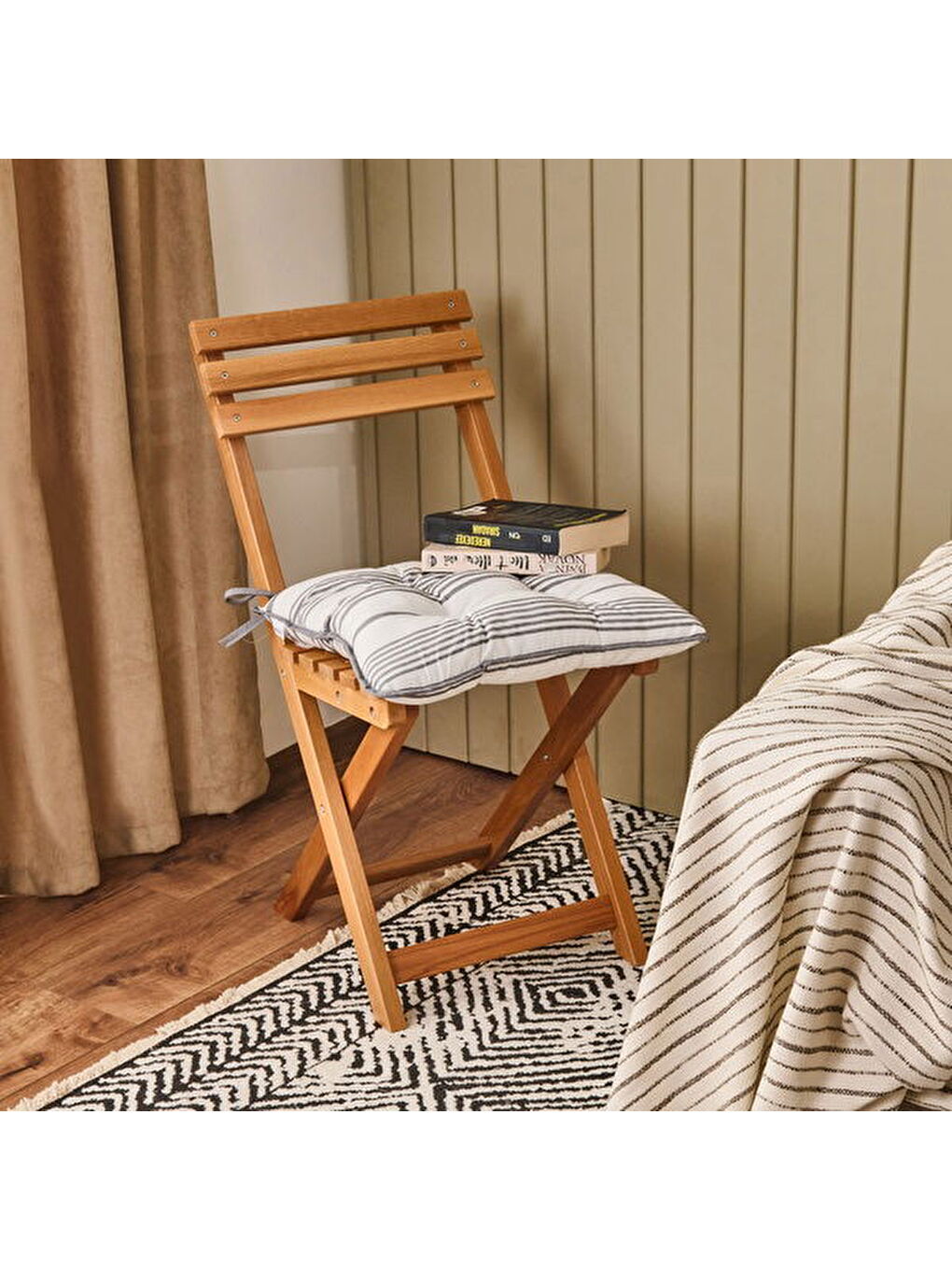 Lila Soft Elegant Curves Kalın Çizgili Sandalye Minderi - Ekru / Siyah - 43x43 cm-3