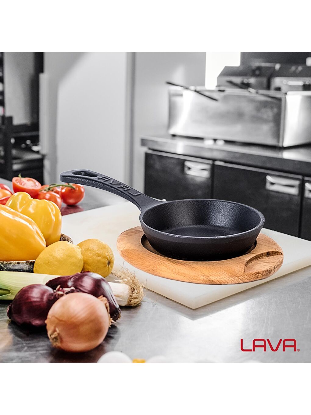 Siyah Yuvarlak Kızartma Tavası Yekpare Saplı Kayın Servis Ahşabı. Çap(Ø)12cm.-6