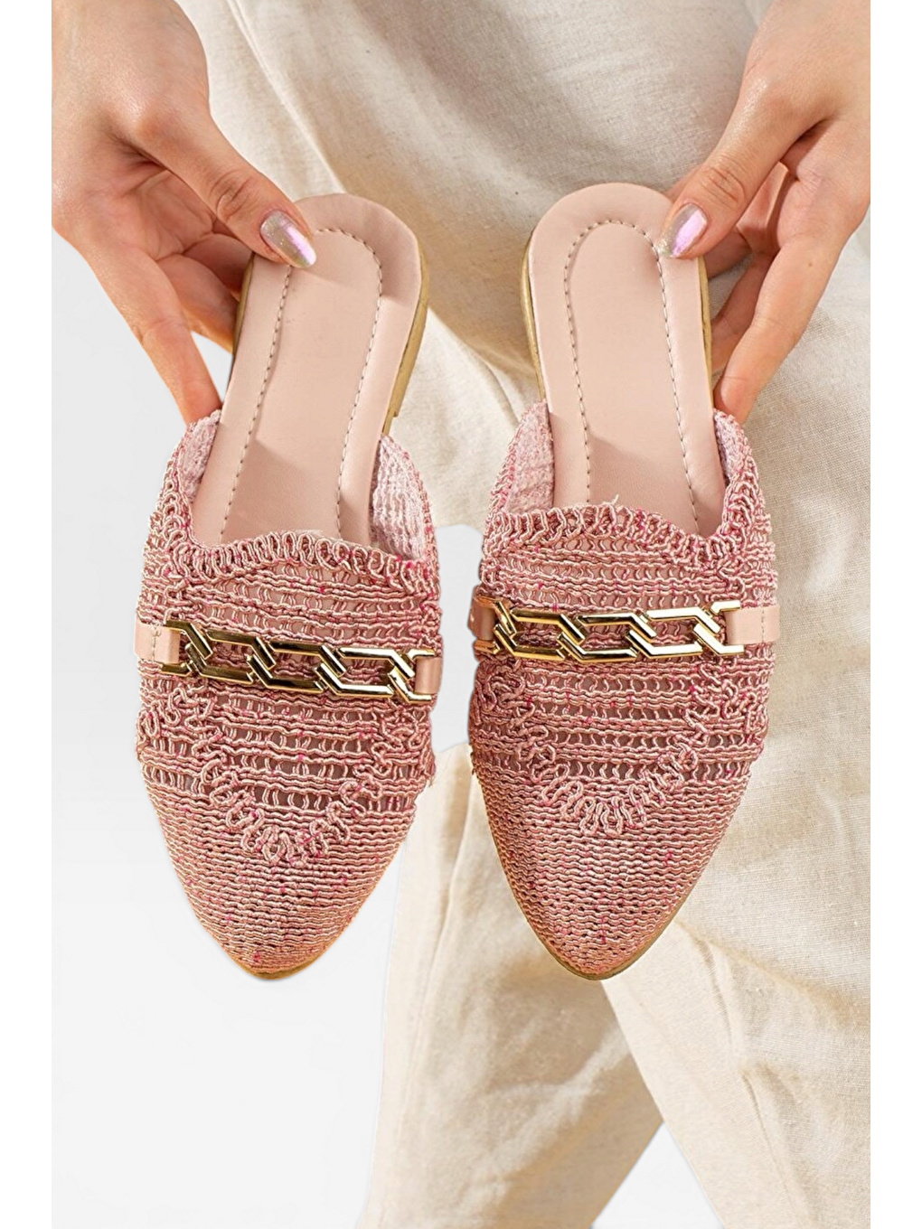 Pembe Gold Toka Detay Hasır Örgü Kadın Terlik Pudra-3