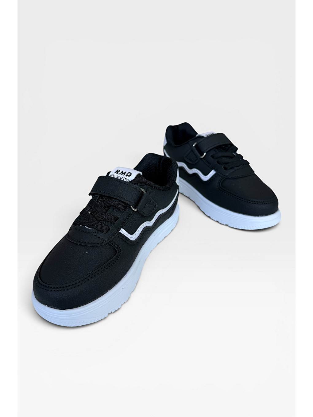 Anatomik Taban Cırtlı Rahat Hafif Sneaker Çocuk Spor Ayakkabı Siyah - Beyaz-4