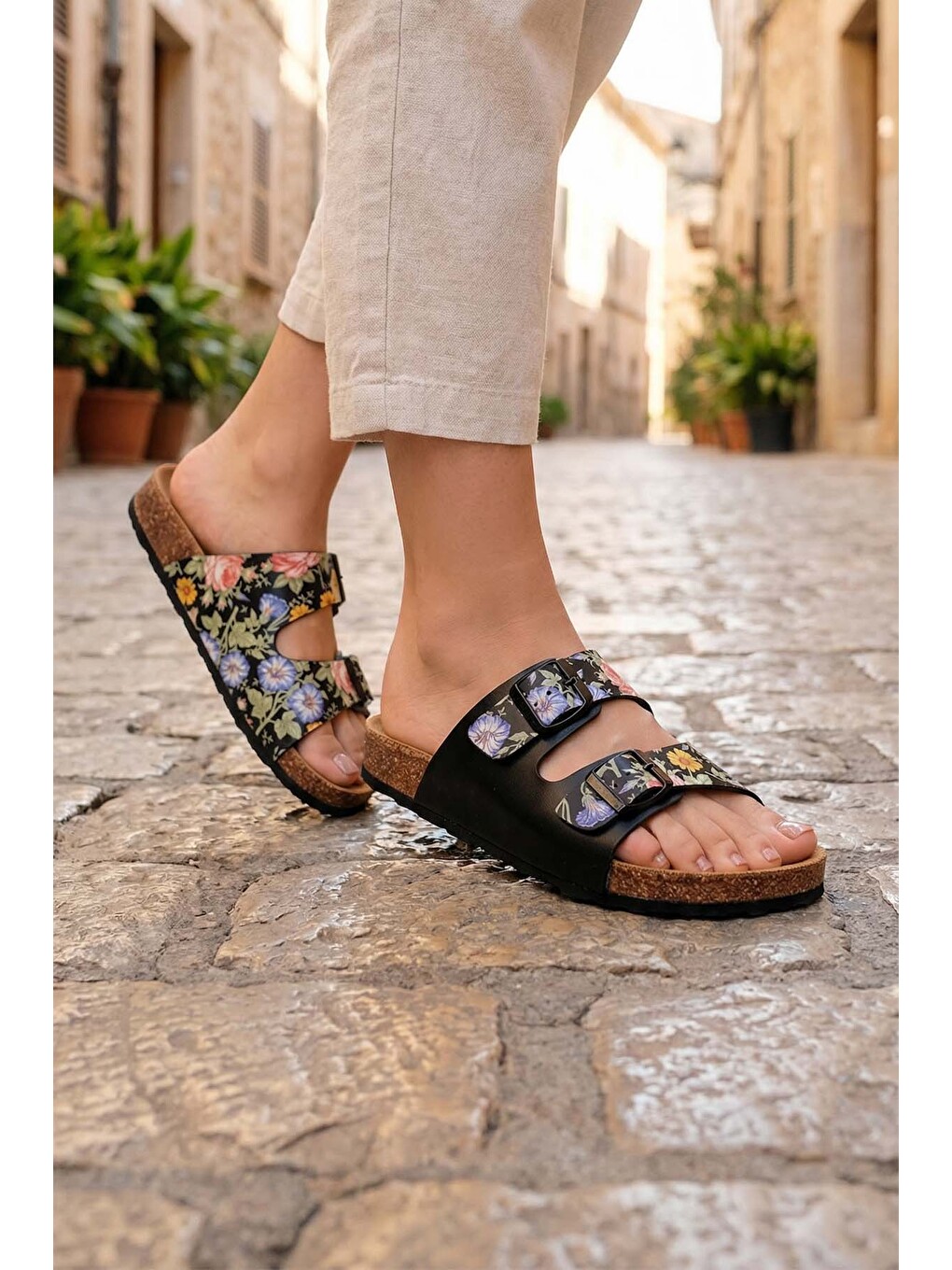 Siyah Kadın Yazlık İki Toka Ayarlanabilir Fashion Terlik