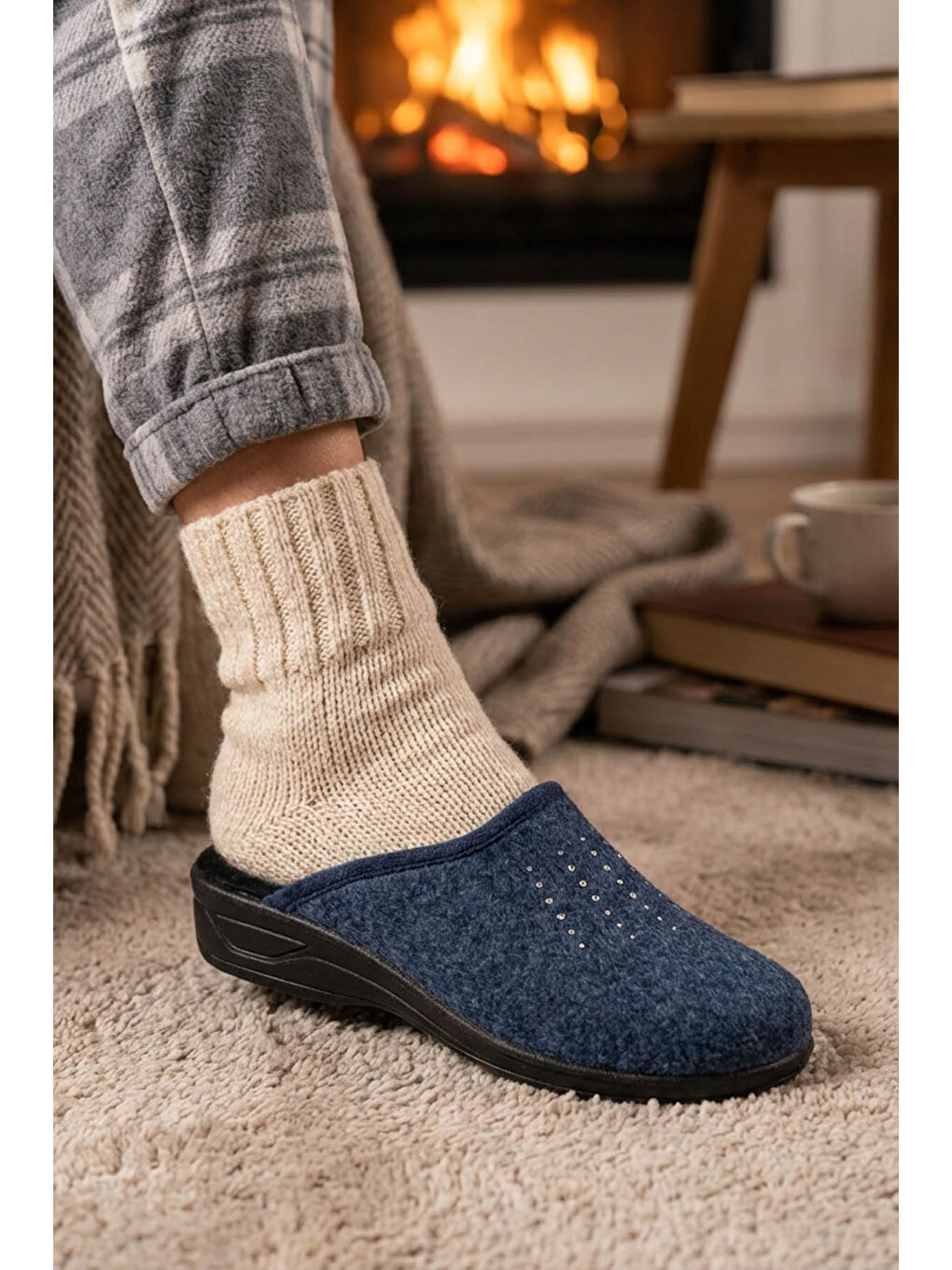 Mavi Kadın Kışlık Ev Bahçe Terliği