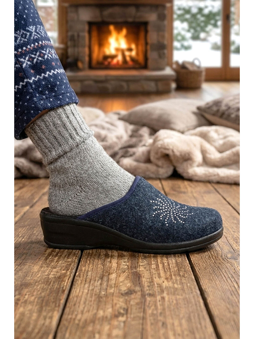 Lacivert Kadın Kışlık Ev Bahçe Yüksek Topuk Terlik