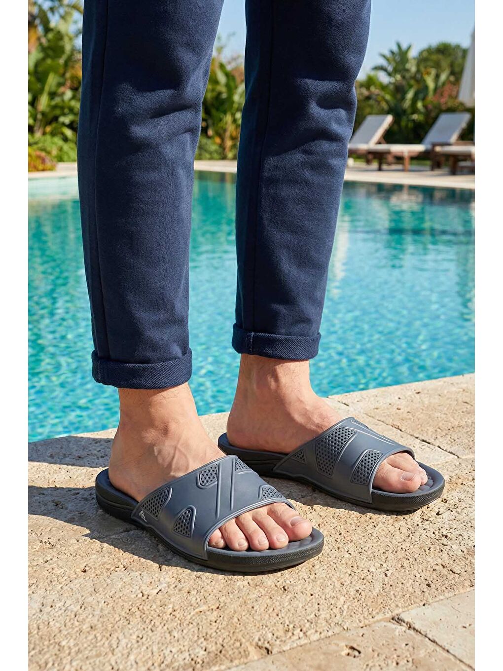 Gri Yazlık Koleksiyon Erkek Terlik