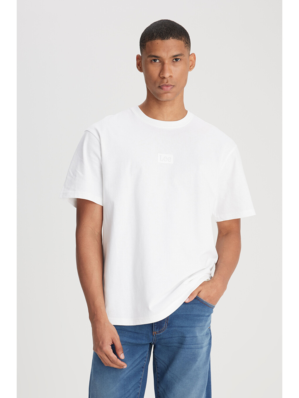 Loose Fit Bisiklet Yaka %100 Pamuk Kırık Beyaz Tişört-1