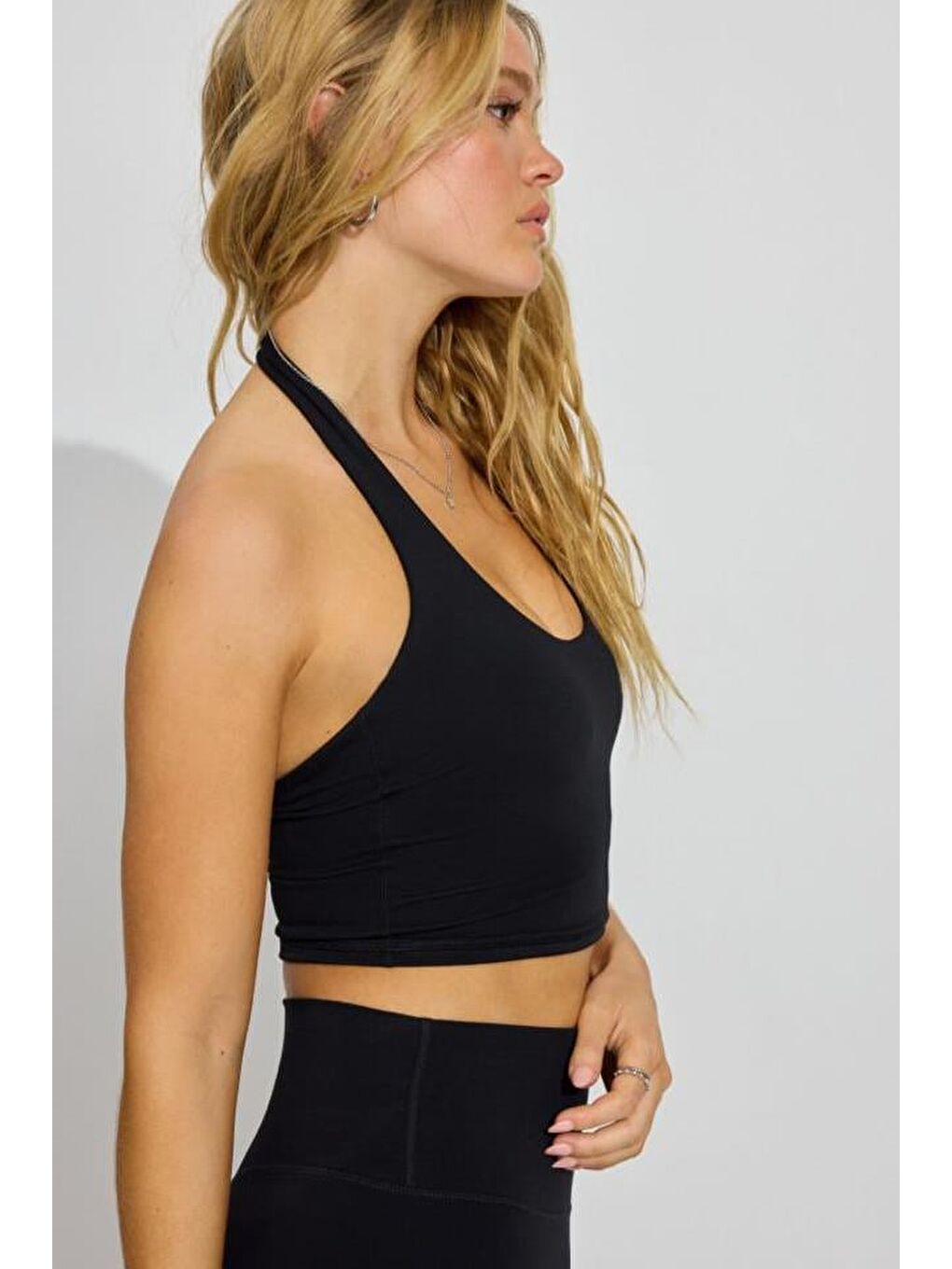Siyah Halter Yaka Boyun Askılı Crop Top Mg2456-10