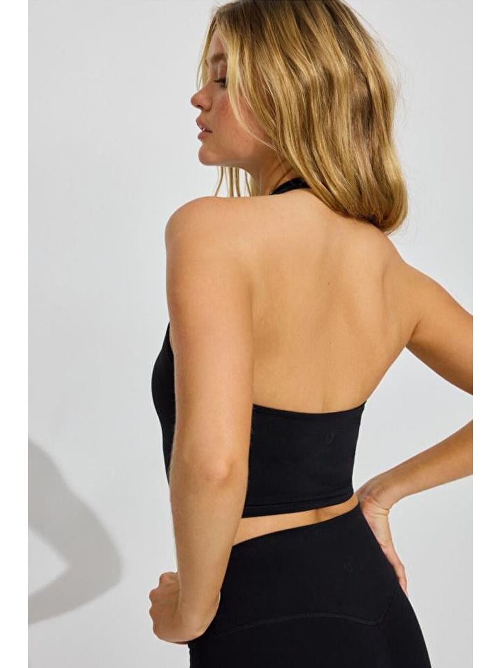 Siyah Halter Yaka Boyun Askılı Crop Top Mg2456-11