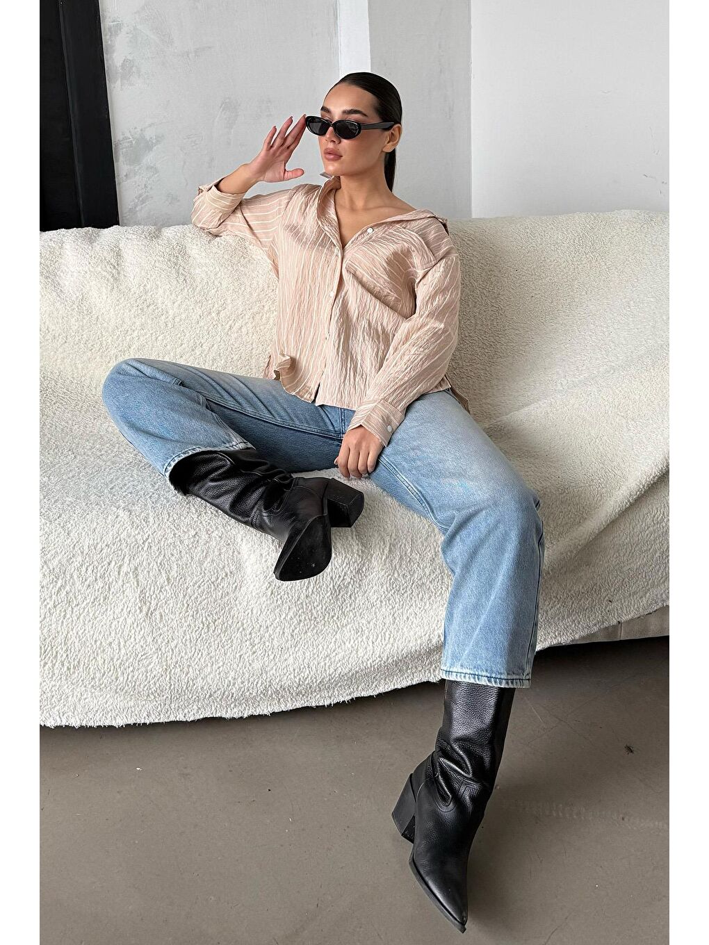 Bej Çizgili Cepli Kadın Gömlek Mg2345-2