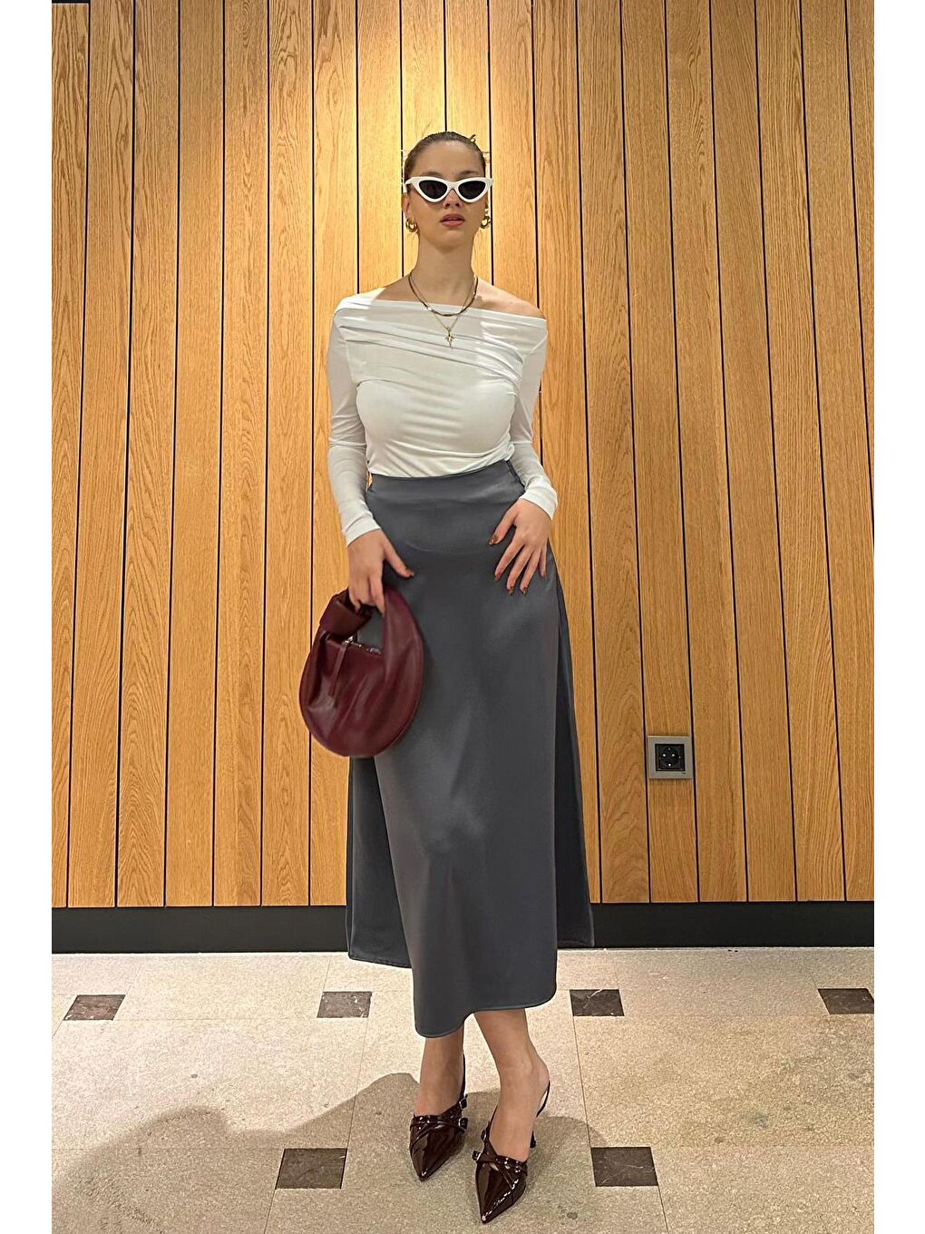 Antrasit Midi Boy Kadın Saten Etek Mg1409-7