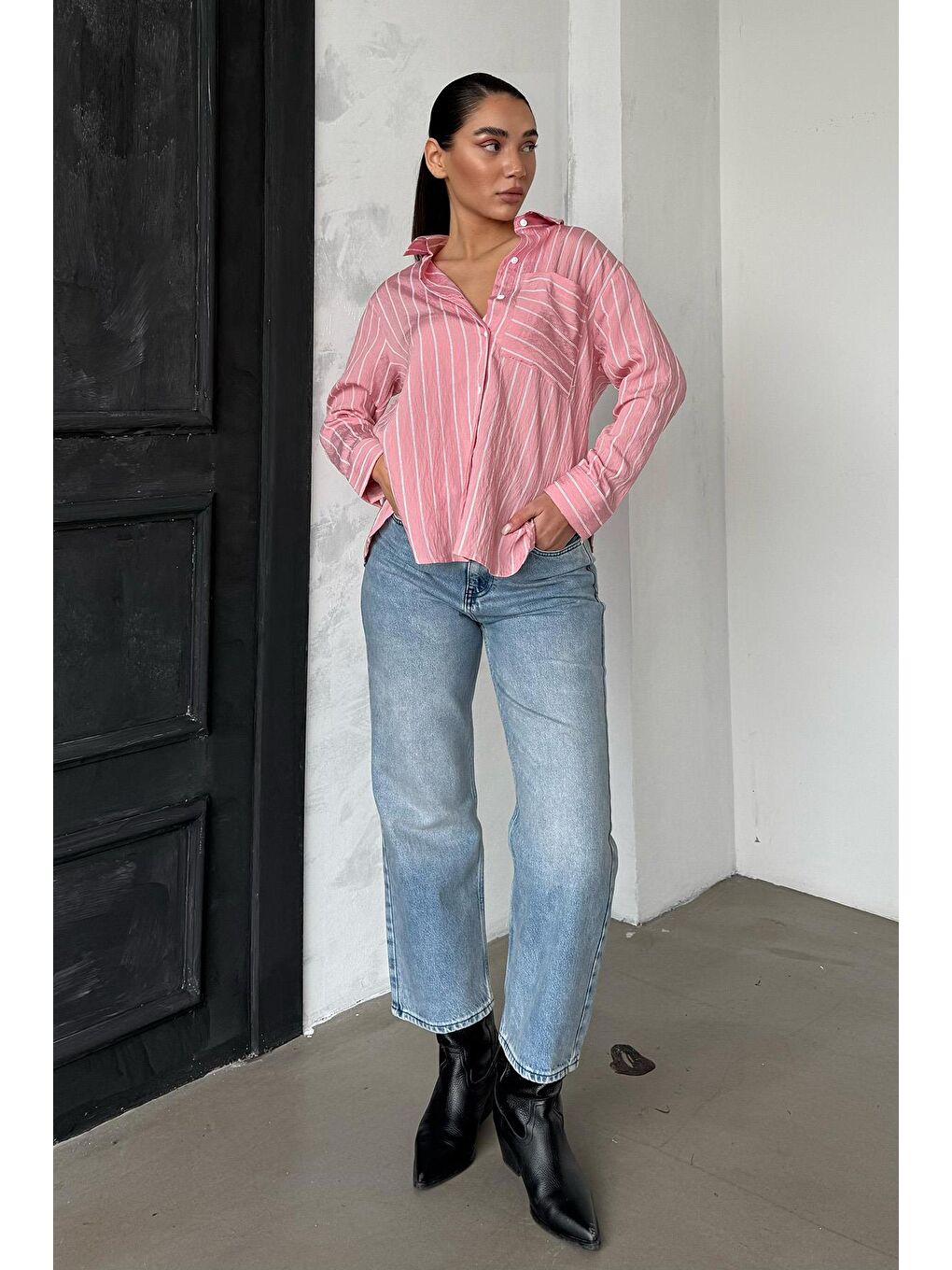 Pembe Çizgili Cepli Kadın Gömlek Mg2345-3