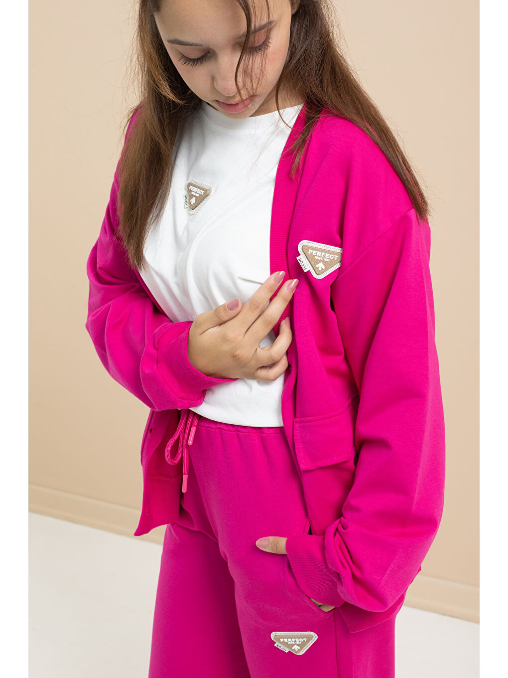 Fuşya Logo Detaylı Düğmeli Hırkalı kız Çocuk Yırtmaçlı 3'lü Atl-Üst Takım 21378-1
